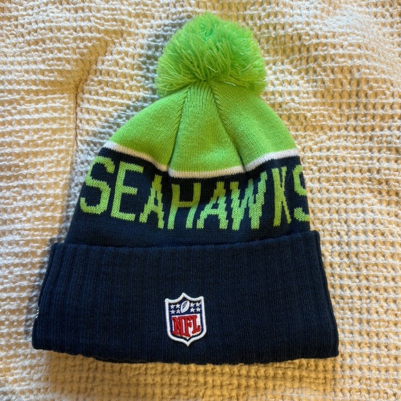 Seattle Seahawks NFL Beanie Unisex Hat - Picture 2 of 3